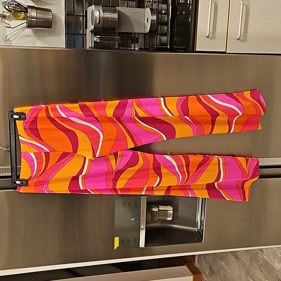 💕TRINA TURK💕 Vivid Vista Swim Pant ~ Multi-Color Retro Print Small S NWT - Picture 7 of 12